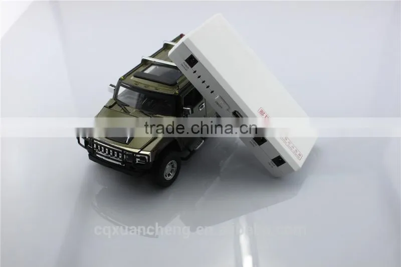 Mini car jump starter battery with accessories 8000mAh