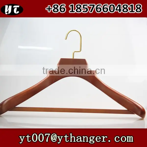 luxury customized wooden clothes hanger with bar for suits in large shoulder