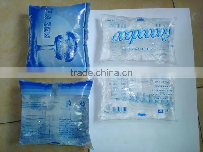 Automatic liquid pouch packing machine