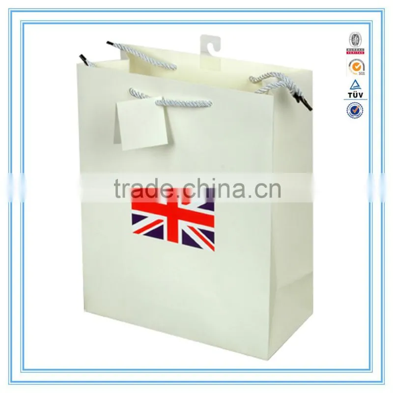 Alibaba China custom white cardboard paper bag shopping paper bag paper gift bag with handles