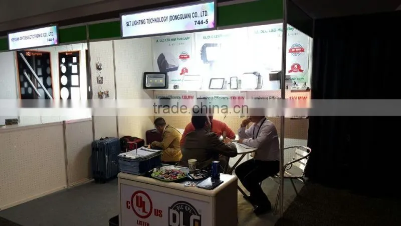 DLC cUL UL E361401 Outdoor 100W LED Street Light all in one