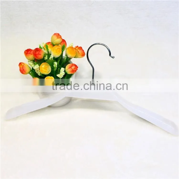 Good color kids clothes hanger for children garment