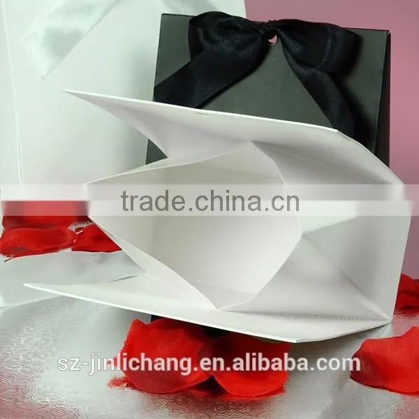 fashion sturdy paper gift box
