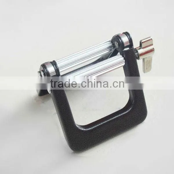 Tube squeezer