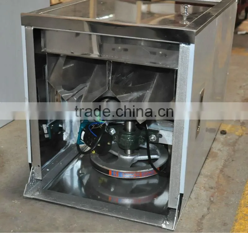Stainless steel Melon and fruit slicer and sliter
