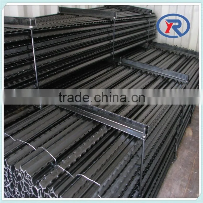 metal y shaped fence post