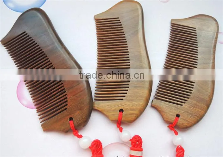 Chinese Style Fish Type Wood Comb