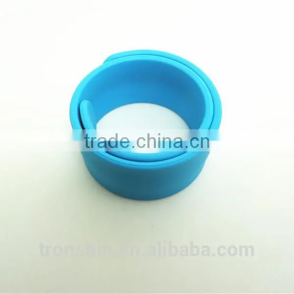 wholesale 2014 custom silicone slap bracelet