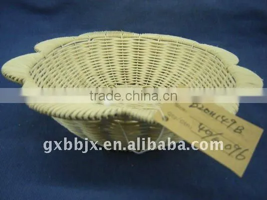 White rattan weaving iron frame storage fruit woven tray