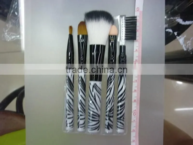 cheap eyeshadow brush make up brush,beauty cosmetic brush eyeshadow brush ,with multicolor handle