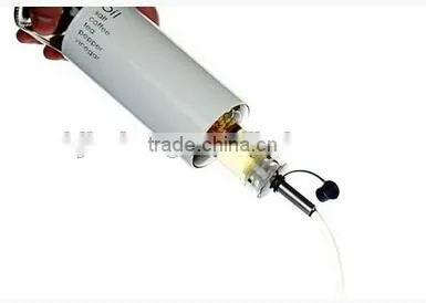 2016 unique more style red plastic coating glass olive oil dispenser