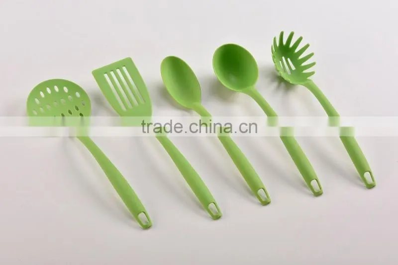 Food grade set of 5 kitchen nylon serving tools/kitchen nylon tools