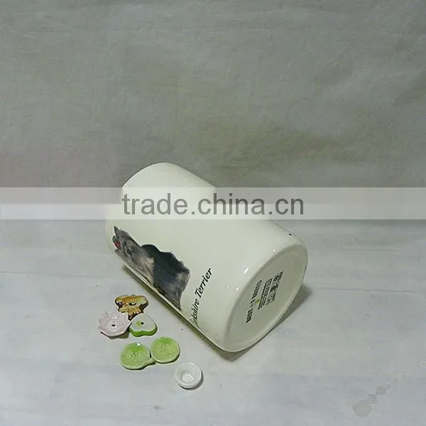 Painting ceramic Treat Jar