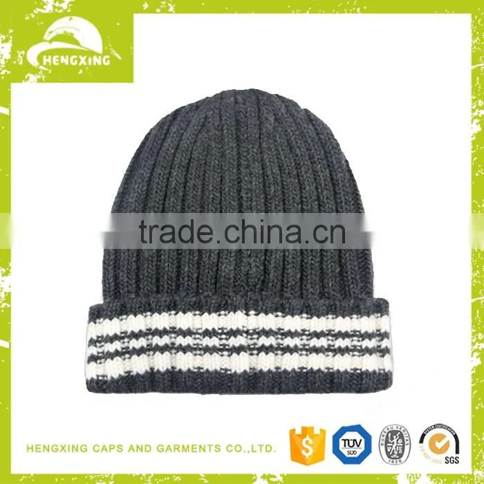 Wholesale Black Long Men Beanie With Custom Label