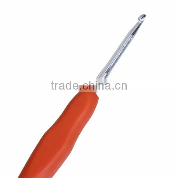 New Arrival Orange-red 13.7cm TPR Aluminum Crochet Hooks