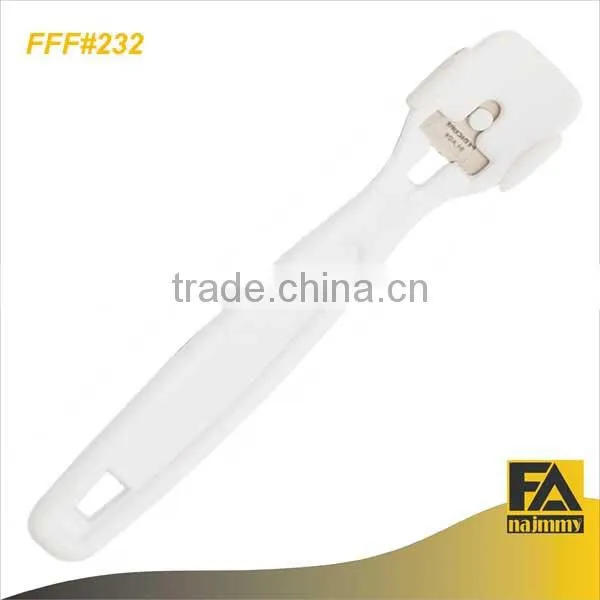Corn Remover Plastic Handle