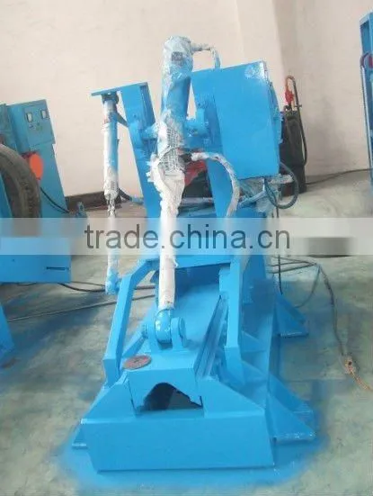 high quality scrape Waste tyre shredder into rubber powder(energy saving)/rubber powder making line