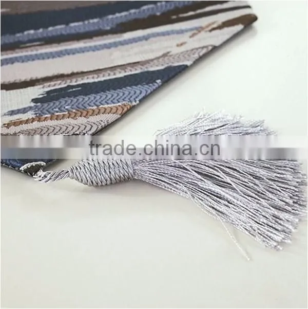 European customized size modern simple colorful nylon table runners