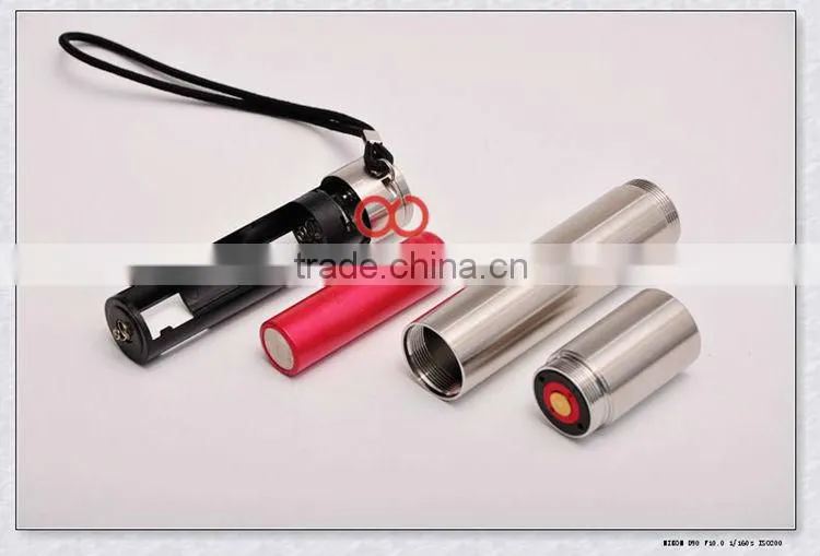 Manufactory sell charger with America Q5 lamp flashlights mobile power bank
