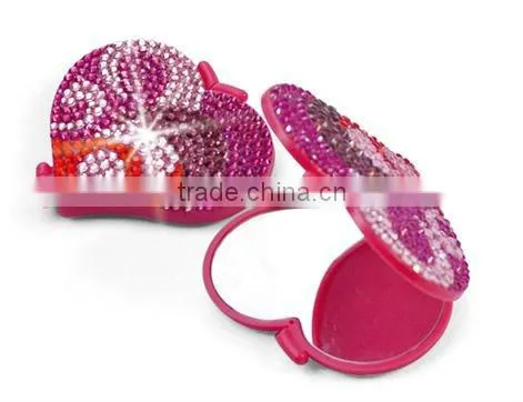 Lovely plastic compact mirror with heart shape special for girls