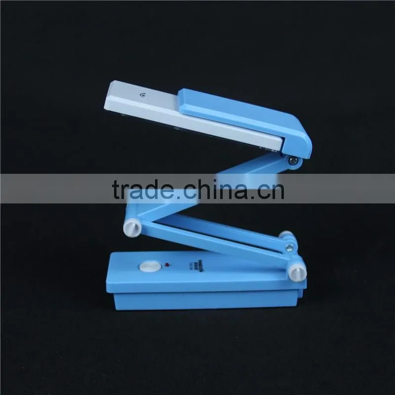 New Arrival LED Table Desk Lamp Plastic Rechargable Energy Saving Powerful Traditional Style