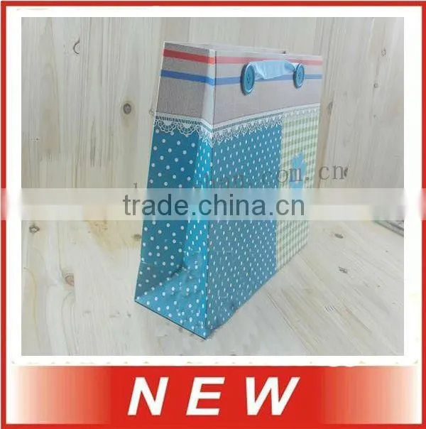 210g Insert buckle white paperboard paper bag,gift packing bag