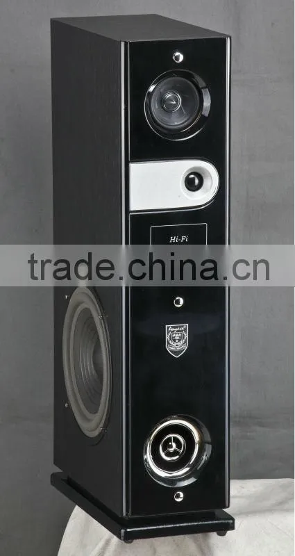 line array speaker cabinet with 4S docking