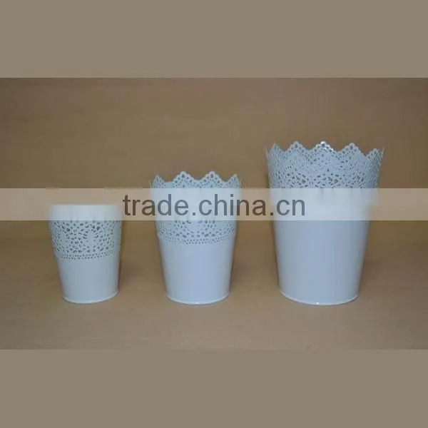 Garden metal flower pot