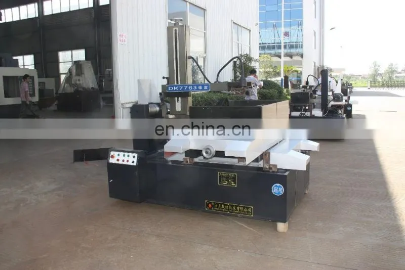 fast speed wire cutting edm dk7740