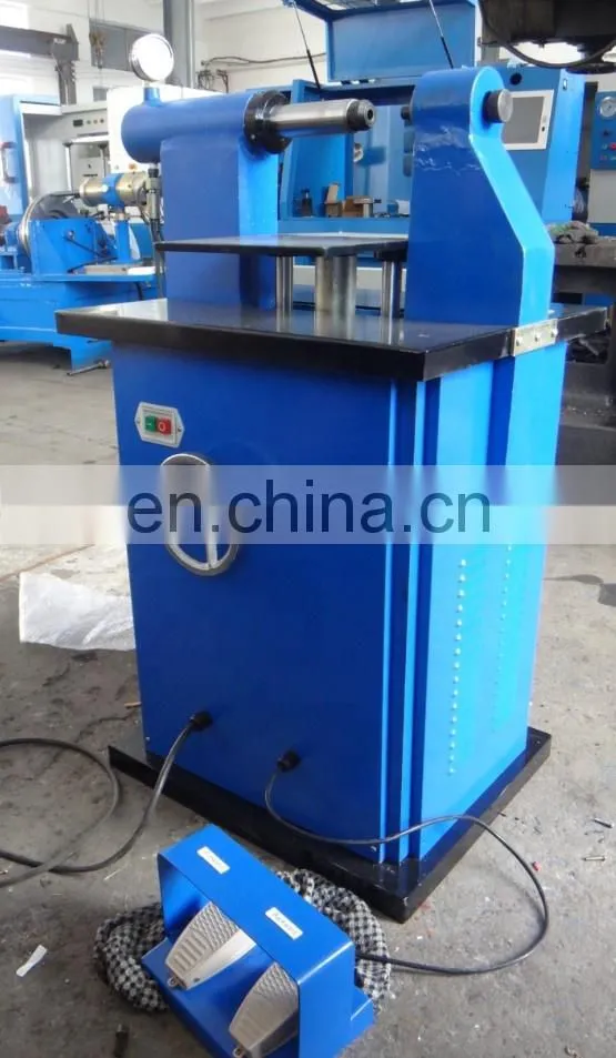 Hydraulic brake lining rivet machine for truck