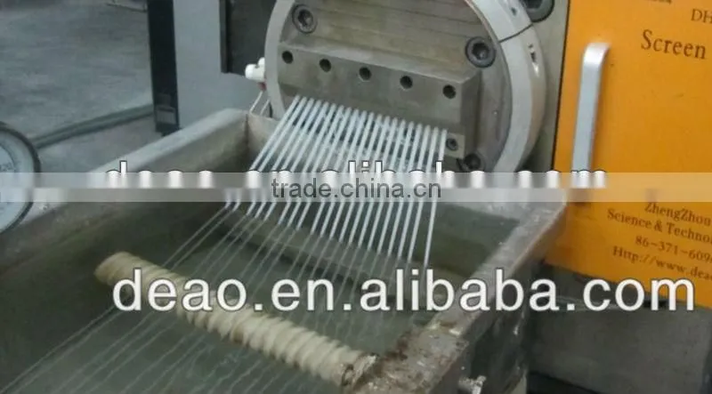 Continuous screen changer for plastic enclosure