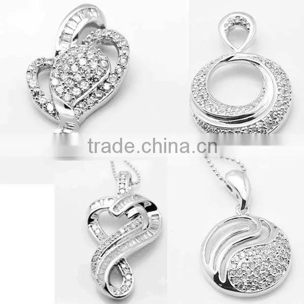 Round Shape Zircon Silver Pendants
