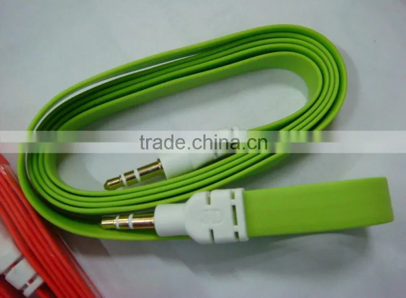 Premium Gold 3.5mm Retractable Aux Jack Audio Cable