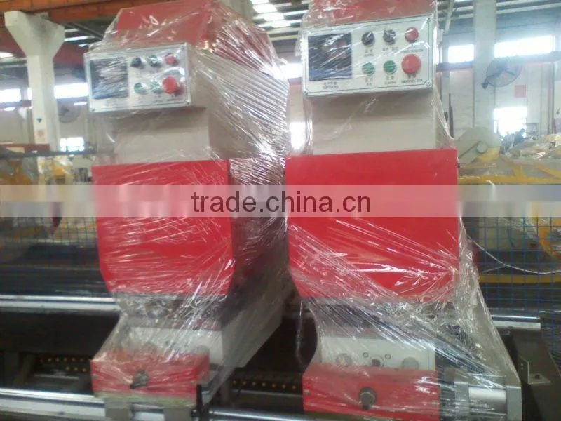 Four Heads PVC Profile Welding Machine / UPVC Doors and Windows Equipment
