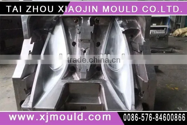 plastic injection car tail lamp moulding factory