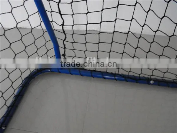 Street steel ice hockey goal post with net