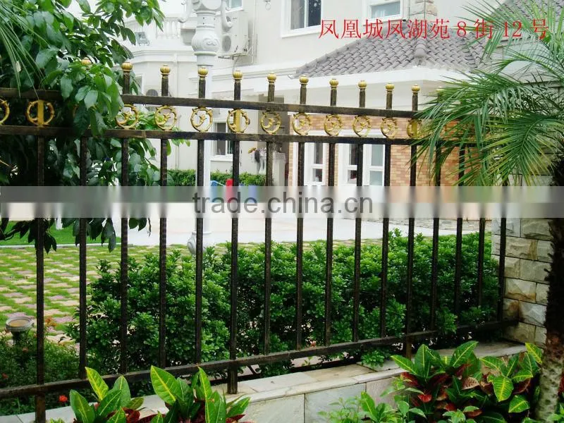2015 Top-selling hand forged iron fence
