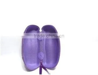 Upscale sunglasses case