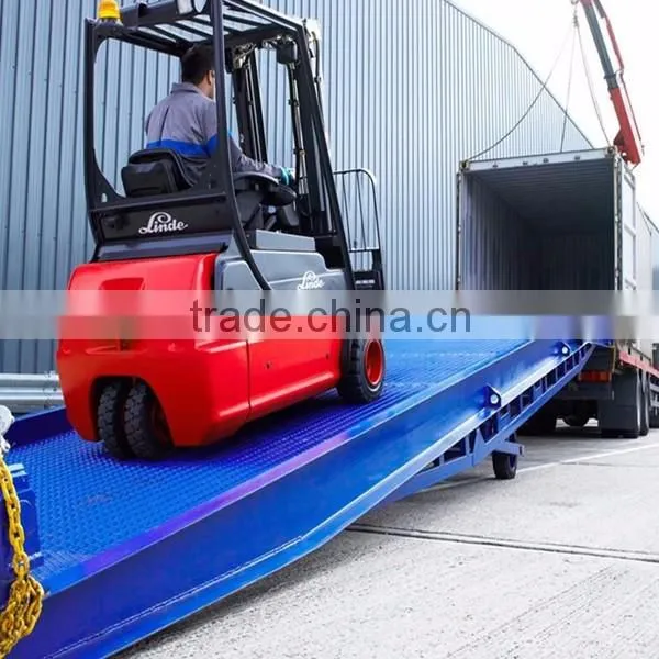 hot sales in UK Australia mobile container loading and unloading dock ramps