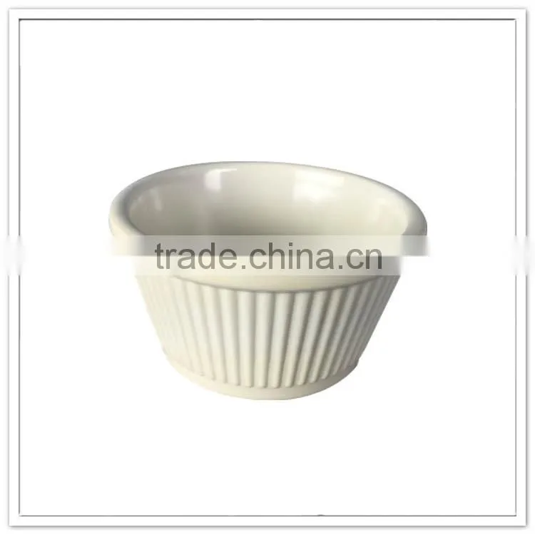 Rim 2oz/ 3oz Cake Mania melamine baking ramekin bowl, external swirl wholesale white ramekin