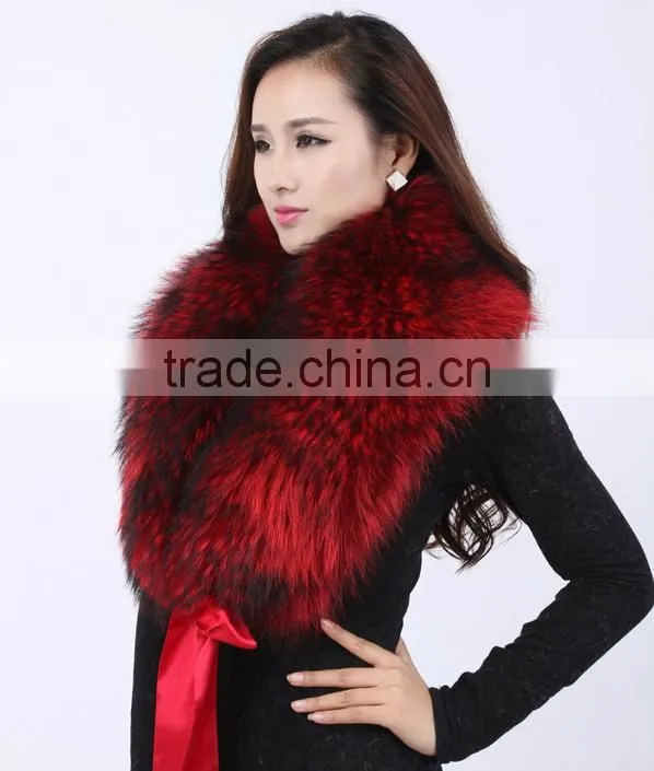2016 New Product Noble Cape Brand Name shawl Hand Made Wholesale Cashmere And Fox Fur Trim