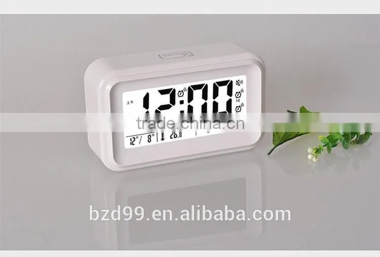New Design Promotion Item Smart Voice Telling Multi-functional USB Digital LCD Display Alarm Clock