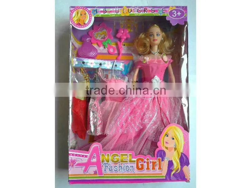 BEAUTY FASHION DOLL SET (Girl's doll)