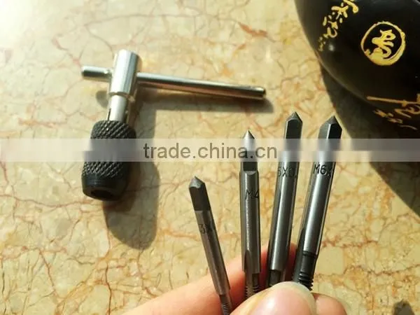 5- piece Metric Small tap set hand tools with T tap wrench