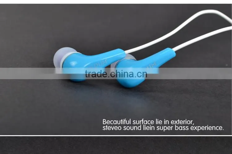 metal earphone for apple earphone with good quality for mp3 or mobile phone
