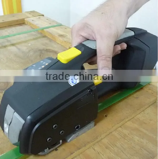 ZP 96 Automatic battery powered manual PET plastic strapping machine tools