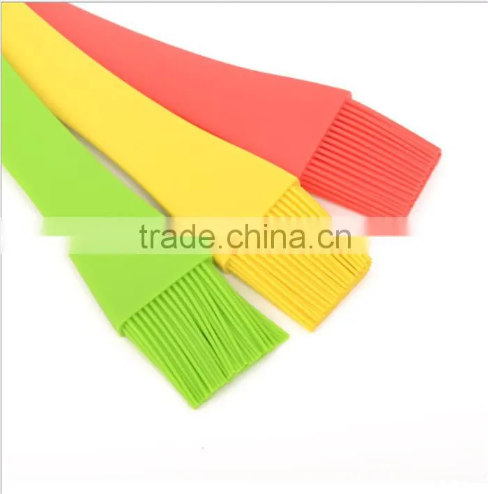 New hot-selling Silicone Spatula brush in Christmas personalized silicone spatula