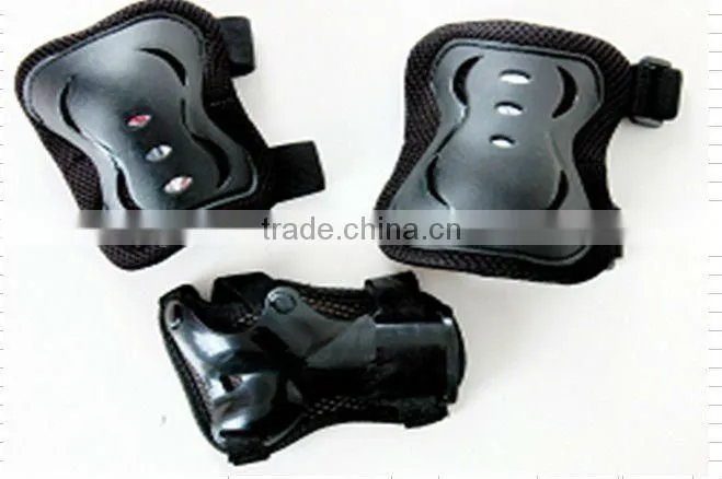 Different design skating knee protector