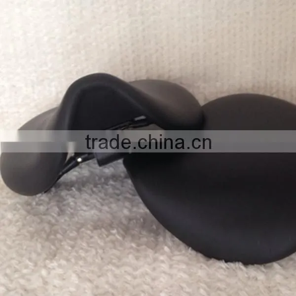 2015 TOP Sale Alibaba Express Dental Adjustable Height Dentist Chair Dental Saddle Design Dental Stool With Wheels