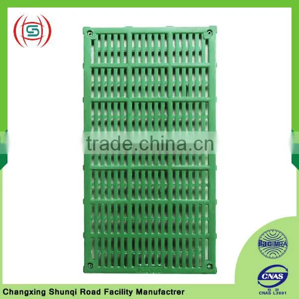New concept slat floor for farrowing crates